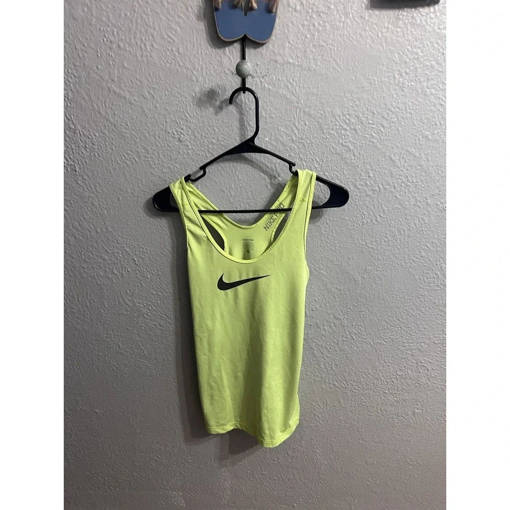 Nike Pro Lime Yellow Tank Top Size‎ Womens Size Small